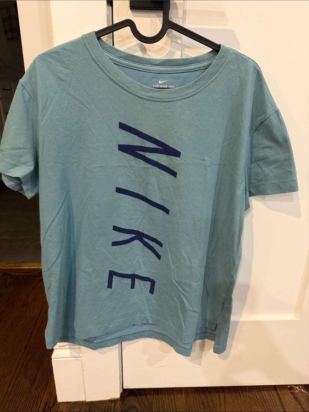 Nike Short Sleeve Teal Graphic Logo Tee with Navy Vertical Print